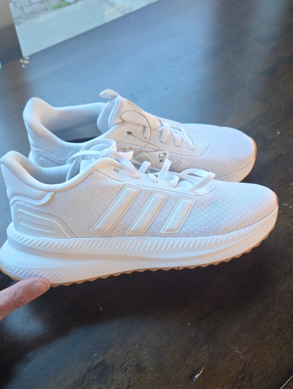 Adidas Size 8 Men's White Athletic Sneakers with Cushioned Sole NEW